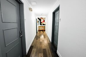Urban Boutique Hotel