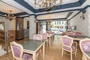 Istanbul Holiday Hotel