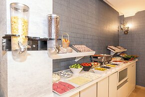 Istanbul Holiday Hotel