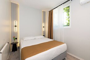 Istanbul Holiday Hotel