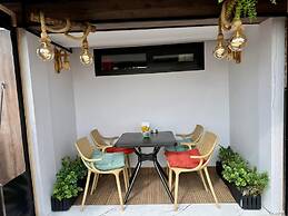 Istanbul Holiday Hotel