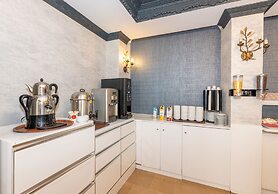Istanbul Holiday Hotel