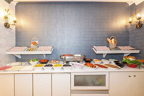 Istanbul Holiday Hotel