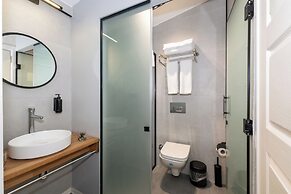 Istanbul Holiday Hotel