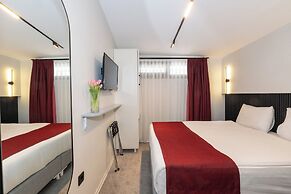 Istanbul Holiday Hotel