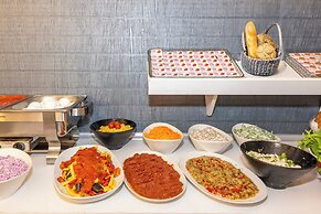 Istanbul Holiday Hotel