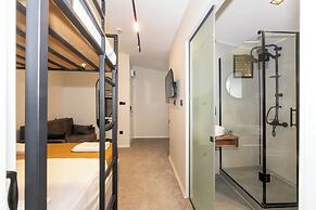 Istanbul Holiday Hotel