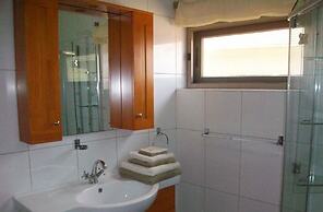 Elmina Bay Resort