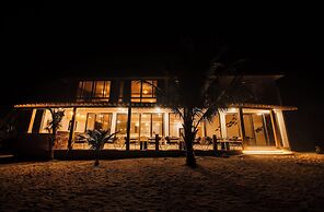 AnoMansa Beach Resort at Elmina Bay