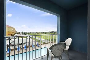 Days Inn & Suites by Wyndham Galveston West/Seawall