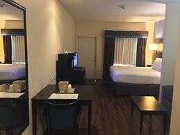 Days Inn & Suites by Wyndham Galveston West/Seawall