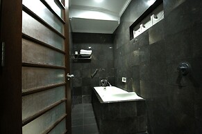 Swastika Guest House