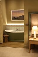 The Bell Hotel Saxmundham