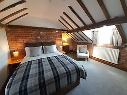 The Dolfor Inn