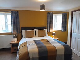 The Dolfor Inn