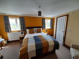 The Dolfor Inn