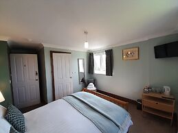 The Dolfor Inn