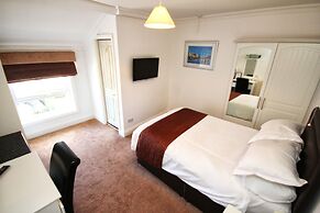 The Lawns Guest House