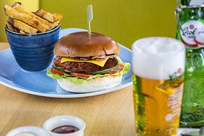Holiday Inn Express Amsterdam - Arena Towers by IHG