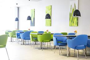 Holiday Inn Express Amsterdam - Arena Towers by IHG