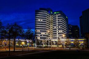 Holiday Inn Express Amsterdam - Arena Towers by IHG