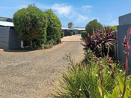 Direct Collective - Villas on Rivergum