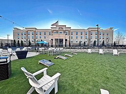Hampton Inn & Suites Robbinsville