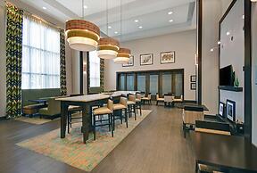Hampton Inn & Suites Robbinsville
