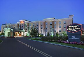 Hampton Inn & Suites Robbinsville