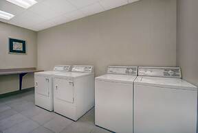 Hampton Inn & Suites Robbinsville