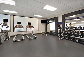 Hampton Inn & Suites Robbinsville