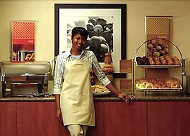 Hampton Inn & Suites Robbinsville