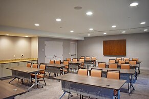 Hampton Inn & Suites Robbinsville