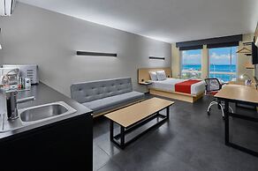 City Express by Marriott La Paz