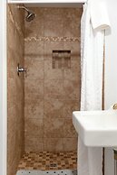 Hotel Frankfort & Restaurant