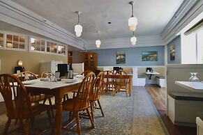 Hotel Frankfort & Restaurant