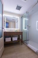 Mohegan Pennsylvania - Adults Only