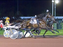 Mohegan Pennsylvania - Adults Only