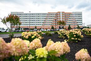 Mohegan Pennsylvania - Adults Only