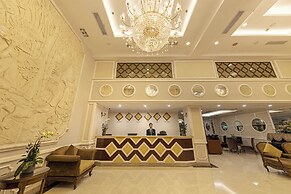 Chalcedony Grand Hotel