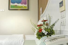 Chalcedony Grand Hotel