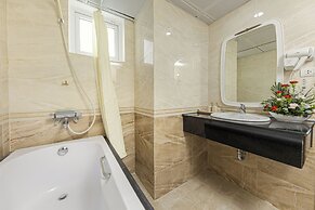 Chalcedony Grand Hotel