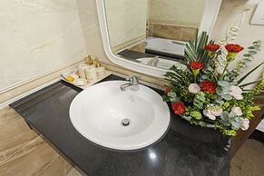 Chalcedony Grand Hotel