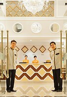 Chalcedony Grand Hotel