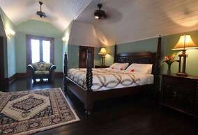 Mahogany Hall Boutique Resort