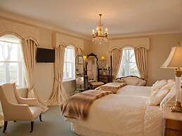 West Longridge Manor B&B