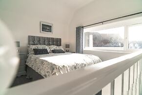 Beachmount Holiday Apartments