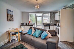 Beachmount Holiday Apartments