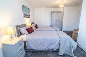 Beachmount Holiday Apartments