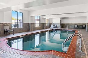 Best Western St. Louis Airport North Hotel & Suites